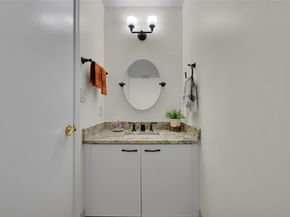 4910 NW 104th Ave, Coral Springs FL 33076