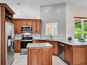 4910 NW 104th Ave, Coral Springs FL 33076