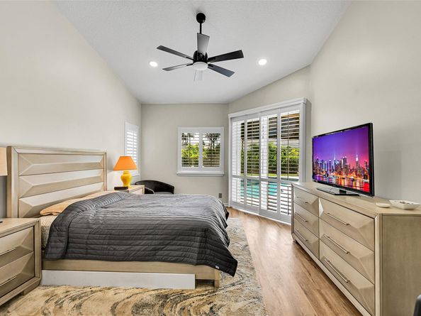 4910 NW 104th Ave, Coral Springs FL 33076