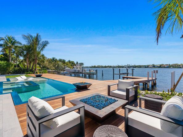 819 N Atlantic Drive, Lantana FL 33462