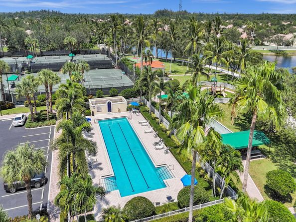 8228 Rosalie Lane, Wellington FL 33414
