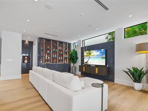 1957 SE 21 Avenue, Fort Lauderdale FL 33316