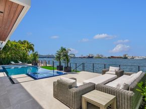 1957 SE 21 Avenue, Fort Lauderdale FL 33316