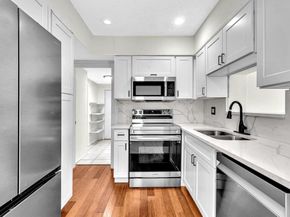 6661 Meade St, Hollywood FL 33024