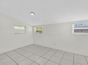 6661 Meade St, Hollywood FL 33024