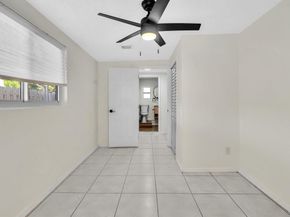 6661 Meade St, Hollywood FL 33024