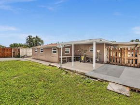 6661 Meade St, Hollywood FL 33024