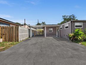6661 Meade St, Hollywood FL 33024