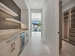 416 S Lake Drive, Lantana FL 33462