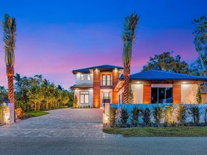 416 S Lake Drive, Lantana FL 33462