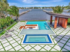 416 S Lake Drive, Lantana FL 33462