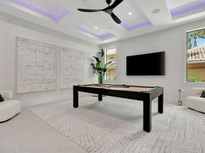 416 S Lake Drive, Lantana FL 33462