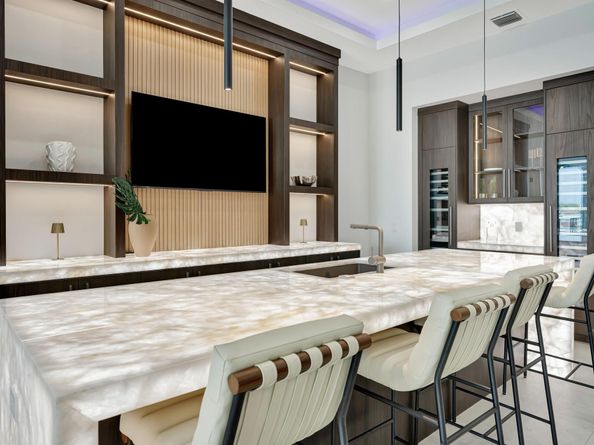 416 S Lake Drive, Lantana FL 33462