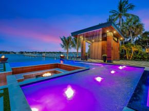 416 S Lake Drive, Lantana FL 33462