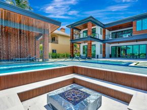 416 S Lake Drive, Lantana FL 33462