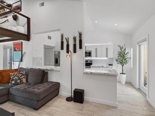 1089 NW 13th St 1, Boca Raton FL 33486