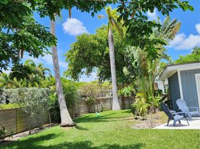 1625 S Palmway, Lake Worth Beach FL 33460