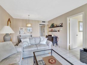 9311 Orange Grove Dr 210, Davie FL 33324