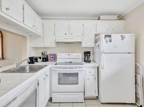9311 Orange Grove Dr 210, Davie FL 33324