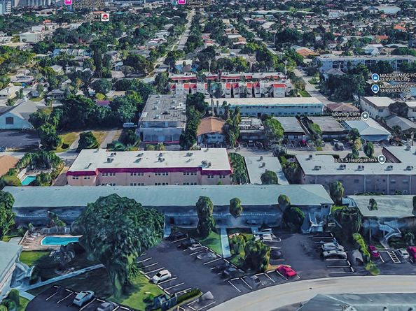 751 Pine Dr 204, Pompano Beach FL 33060