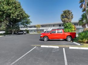 751 Pine Dr 204, Pompano Beach FL 33060