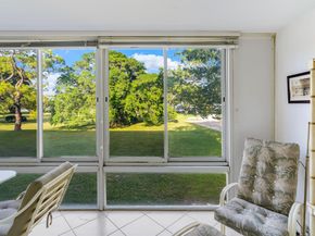 2040 Berkshire B 2040, Deerfield Beach FL 33442