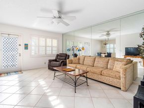 2040 Berkshire B 2040, Deerfield Beach FL 33442