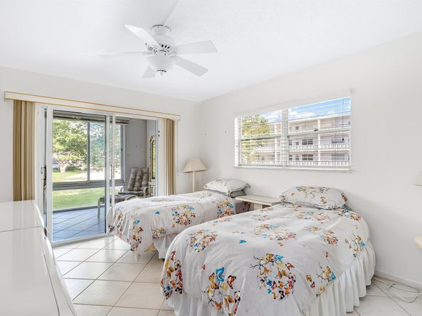 2040 Berkshire B 2040, Deerfield Beach FL 33442