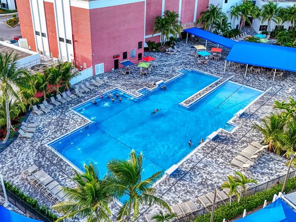 2040 Berkshire B 2040, Deerfield Beach FL 33442