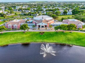 2040 Berkshire B 2040, Deerfield Beach FL 33442
