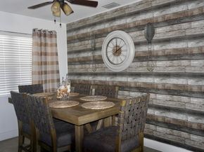 323 W Pine Street, Lantana FL 33462