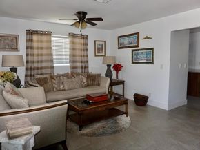323 W Pine Street, Lantana FL 33462