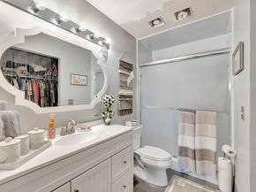 8799 Holly Ct 202, Tamarac FL 33321