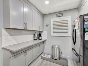 8799 Holly Ct 202, Tamarac FL 33321