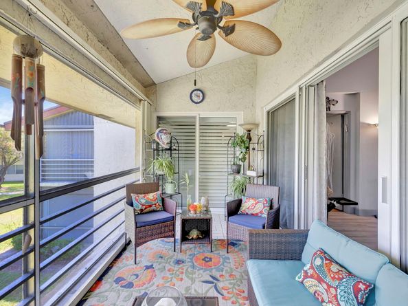 8799 Holly Ct 202, Tamarac FL 33321