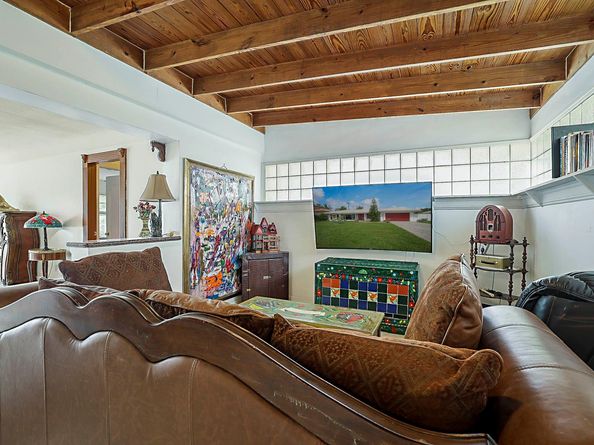 4421 NE 23rd Ave, Lighthouse Point FL 33064