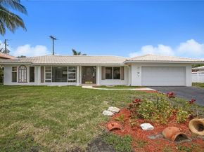 4421 NE 23rd Ave, Lighthouse Point FL 33064