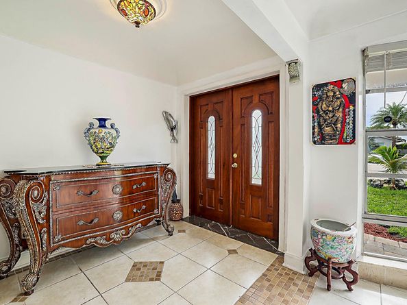 4421 NE 23rd Ave, Lighthouse Point FL 33064