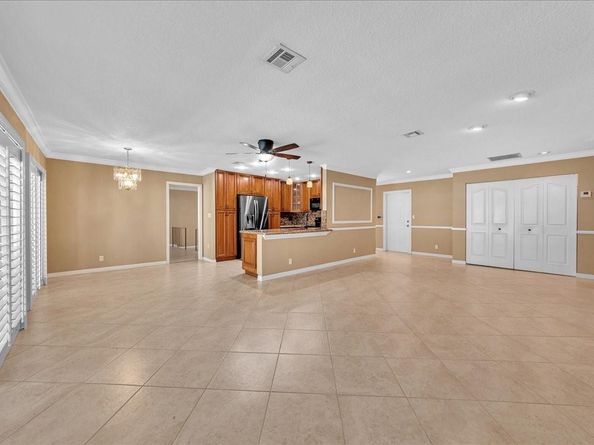 9903 NW 19th St, Coral Springs FL 33071