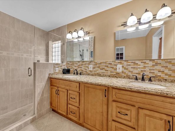 9903 NW 19th St, Coral Springs FL 33071