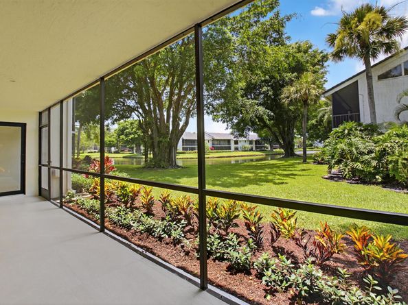 6774 Willow Wood Drive 1107, Boca Raton FL 33434