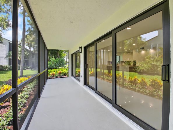 6774 Willow Wood Drive 1107, Boca Raton FL 33434