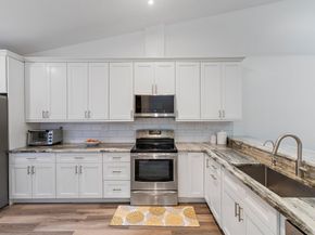 703 Saint Giles Court, Palm Beach Gardens FL 33418