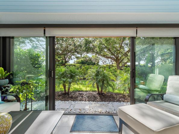 703 Saint Giles Court, Palm Beach Gardens FL 33418