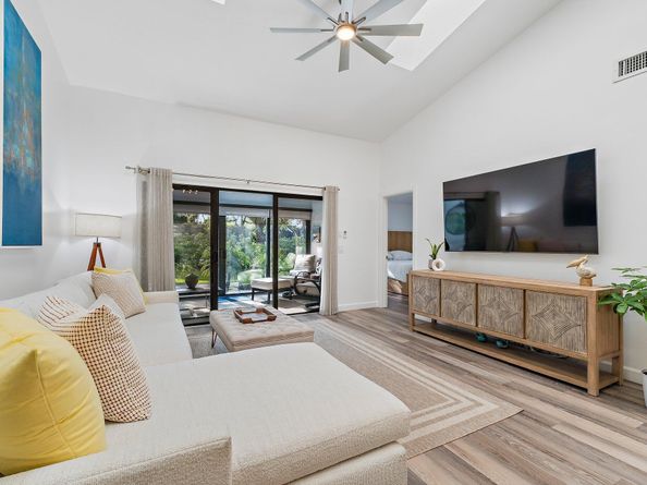 703 Saint Giles Court, Palm Beach Gardens FL 33418