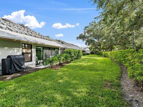 703 Saint Giles Court, Palm Beach Gardens FL 33418