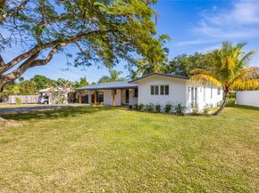 3400 NE 17th Way, Oakland Park FL 33334