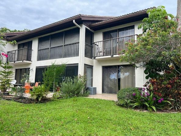 5270 Fountains Dr 102, Lake Worth FL 33467