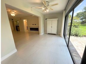 5270 Fountains Dr 102, Lake Worth FL 33467