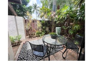 5270 Fountains Dr 102, Lake Worth FL 33467